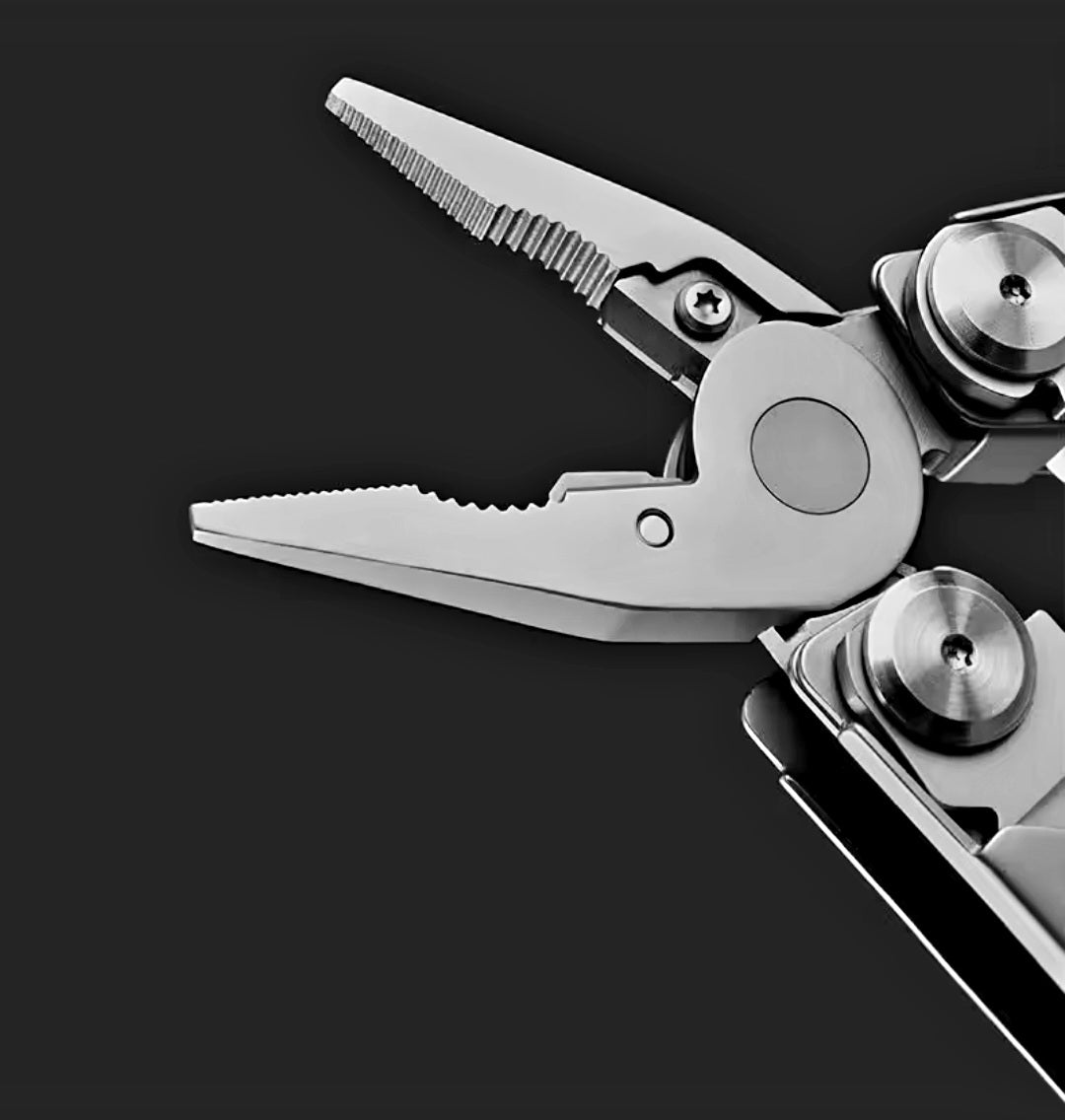 Sailors Multitool.      "Sailor Max"