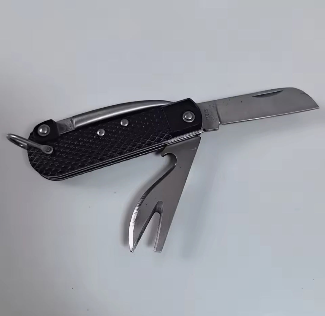 Sailors Knives